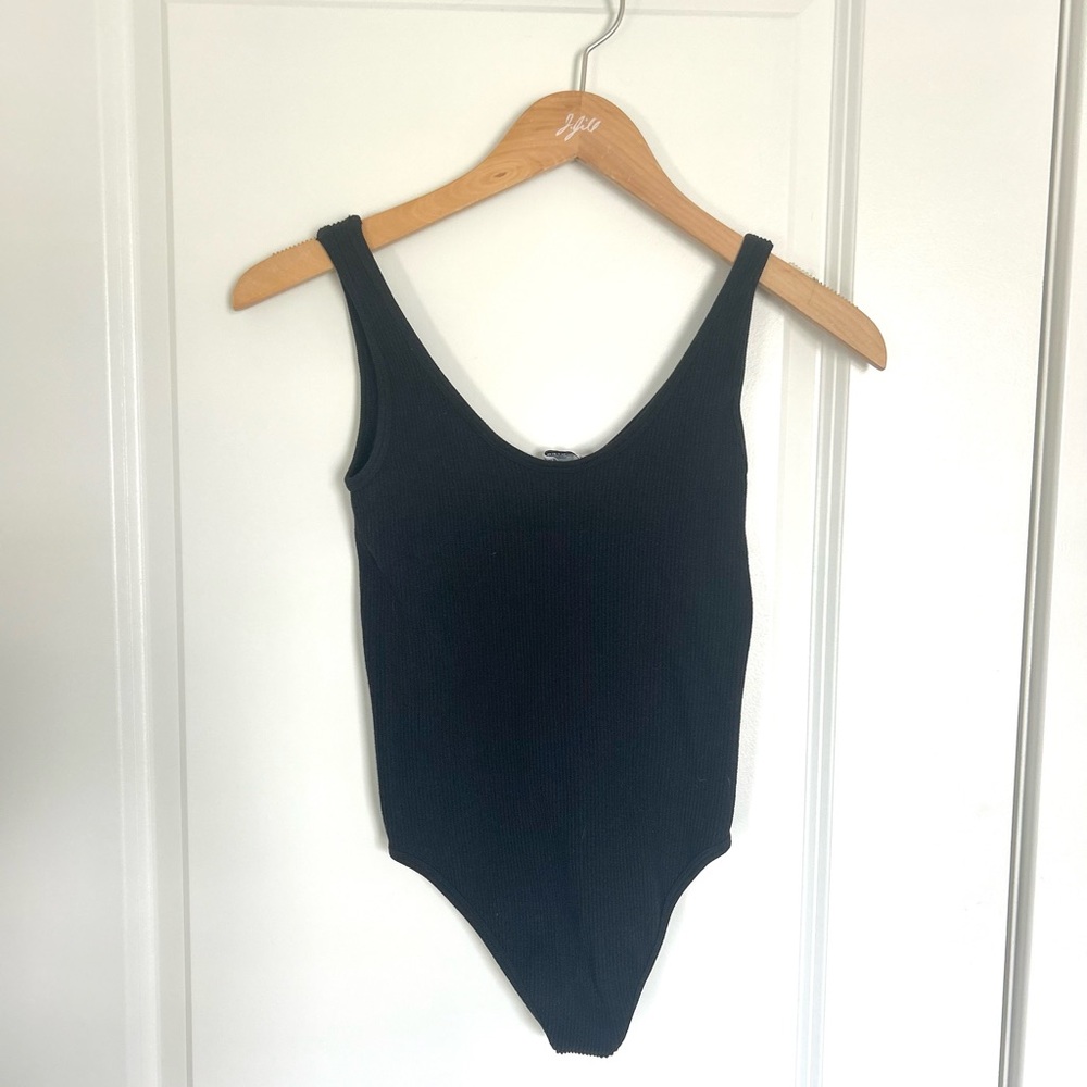 Zara Black Ribbed Scoop Neck Bodysuit size xs/s - Picture 4 of 4